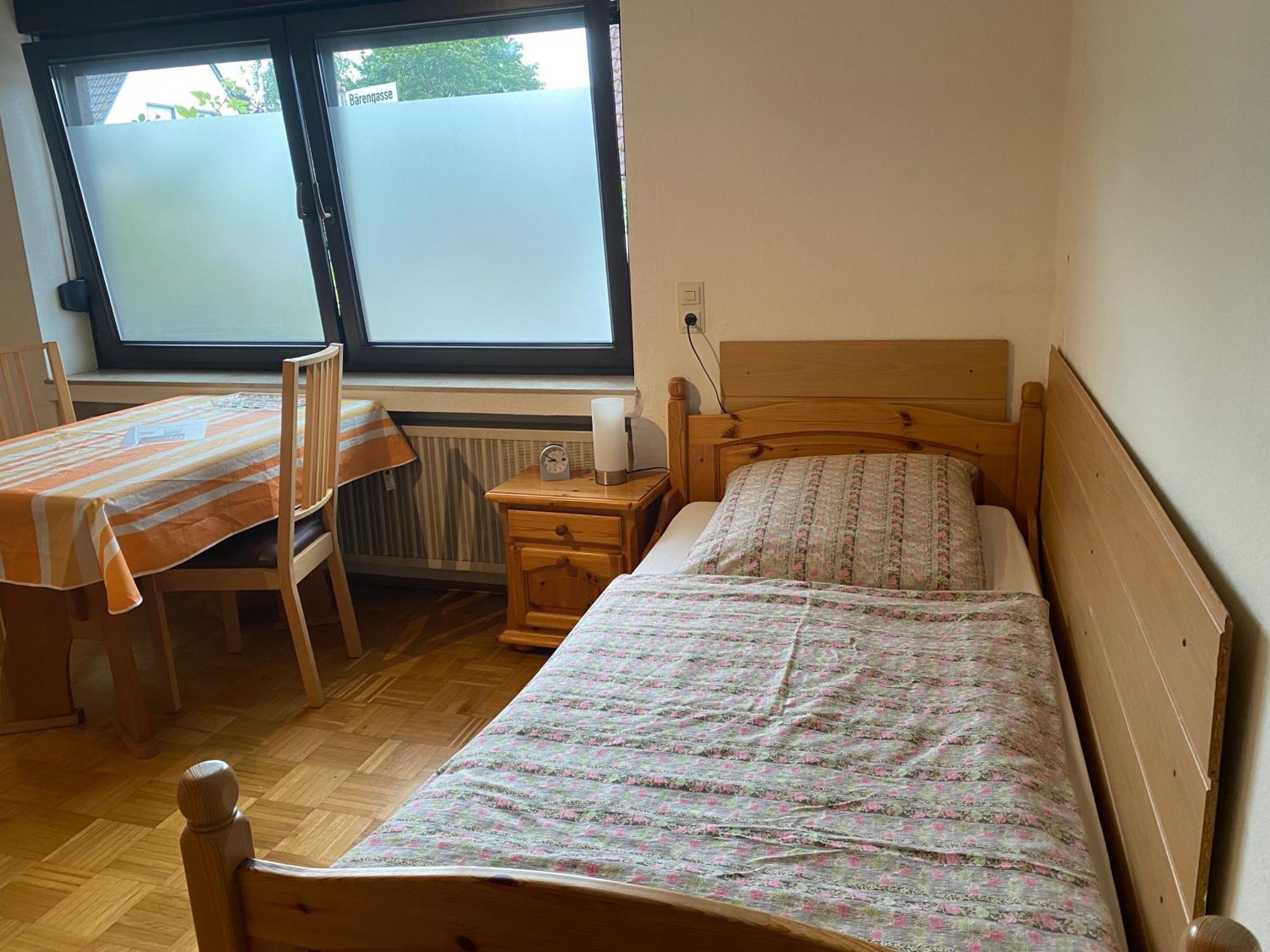 Gemuetliches Ferienzimmer Huerth Ngoại thất bức ảnh